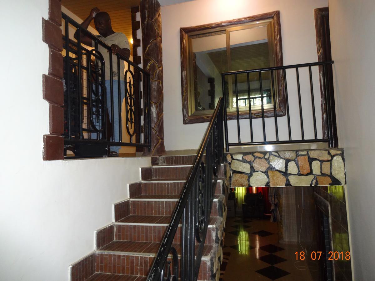 טמה Nordik Palace Bed & Breakfast מראה חיצוני תמונה