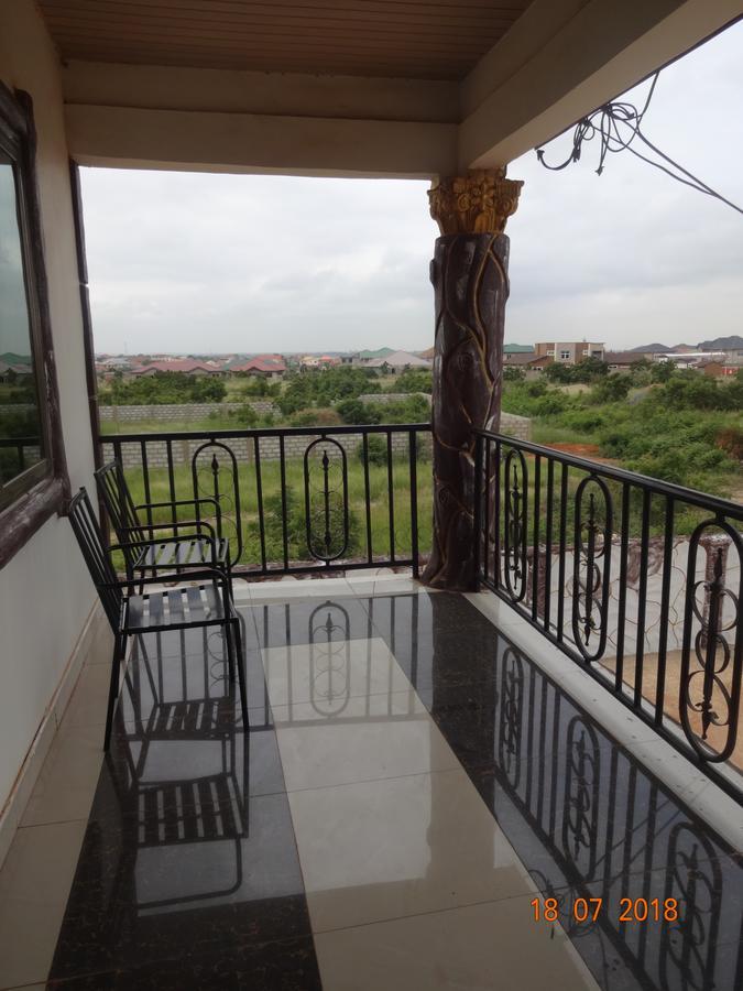טמה Nordik Palace Bed & Breakfast מראה חיצוני תמונה